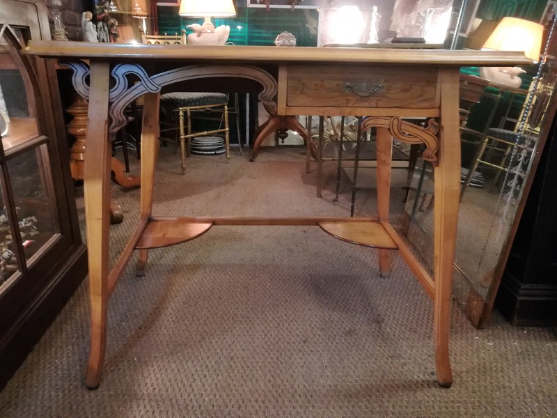 Art Nouveau style flat desk in lime and mahogany inlay