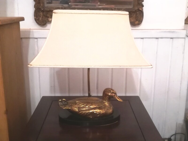 Gilded brass duck and marble base Deknudt lamp