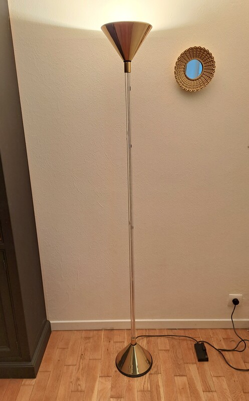Italian Relux RL 101 halogen floor lamp in brass and plexiglass