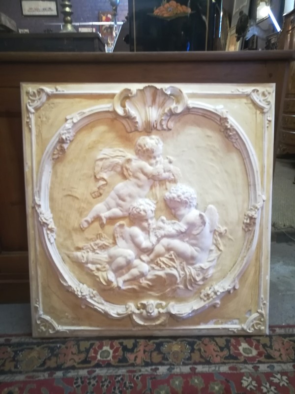 Louis XV style painted cherubs plaster plate 