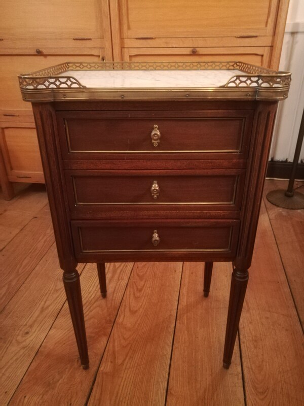 Mahogany and marble top Louis XVI bedside cabinet