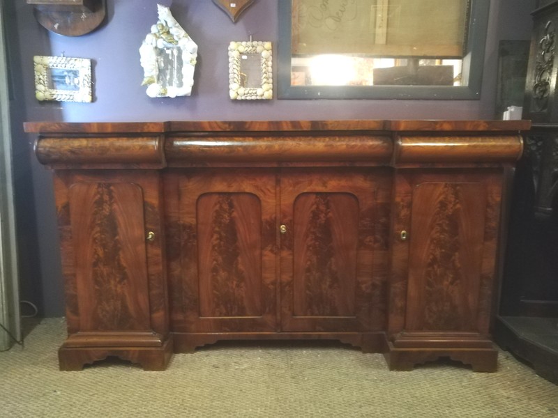 Victorian mahogany sideboard